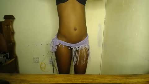 sizzly_ass online show from April 25, 5:10 pm