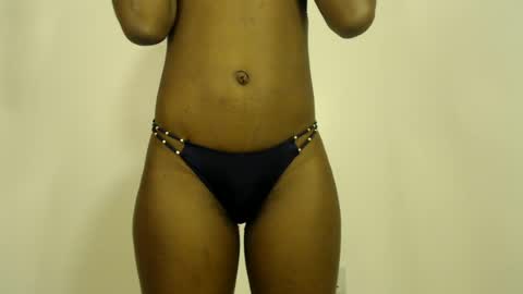 Snapshot of sizzly_ass chatting on July 14, 2:45 pm sizzly_ass online show from July 14, 2:45 pm
