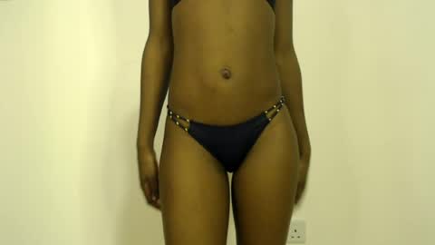 Snapshot of sizzly_ass chatting on July 28, 9:03 pm sizzly_ass online show from July 28, 9:03 pm