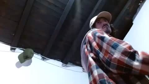 Snapshot of sk8sir chatting on July 14, 11:49 am sk8sir online show from July 14, 11:49 am