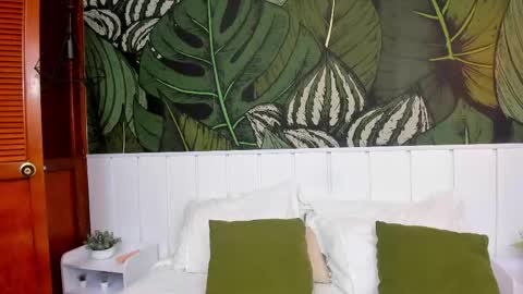 skarletkiss_ online show from April 30, 6:36 pm