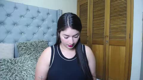 skarlett_36 online show from April 22, 12:50 pm