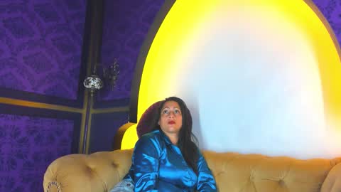 Snapshot of skarlettbarnes chatting on January 14, 12:00 pm skarlettbarnes online show from January 14, 12:00 pm