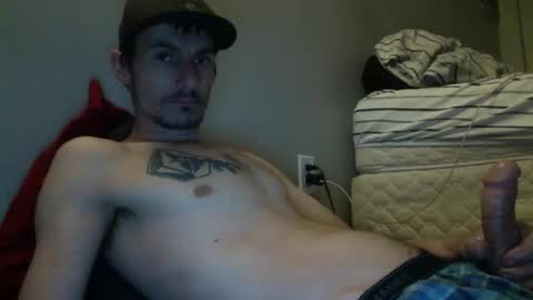 Snapshot of skaterpunk_1992 chatting on June 18, 12:44 am skaterpunk_1992 online show from June 18, 12:44 am