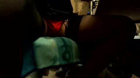 skersnylon online show from December 1, 7:41 pm