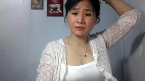 Snapshot of skie1111 chatting on May 20, 1:50 pm Shie online show from May 20, 1:50 pm