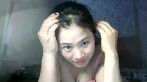 Snapshot of skie1111 chatting on June 14, 5:09 am Shie online show from June 14, 5:09 am
