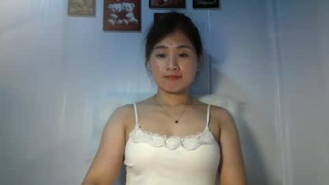 Snapshot of skie1111 chatting on June 18, 6:57 am Shie online show from June 18, 6:57 am