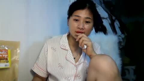 Snapshot of skie1111 chatting on June 30, 4:57 am Shie online show from June 30, 4:57 am