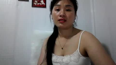 Snapshot of skie1111 chatting on July 9, 2:26 am Shie online show from July 9, 2:26 am
