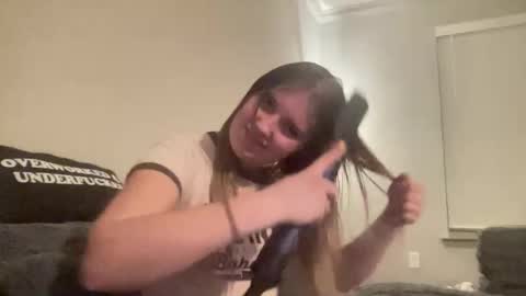 skiimaskabby online show from January 10, 4:58 am