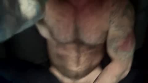 Snapshot of skimaskedbeef chatting on May 10, 10:31 am BEEF online show from May 10, 10:31 am