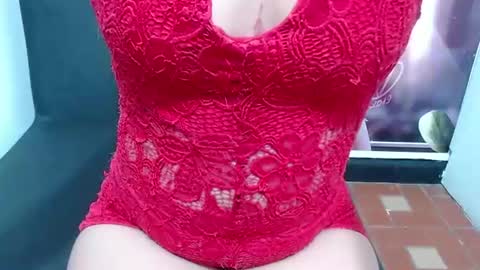 Snapshot of skinny_nastyy chatting on July 6, 2:47 pm Kim skinny online show from July 6, 2:47 pm