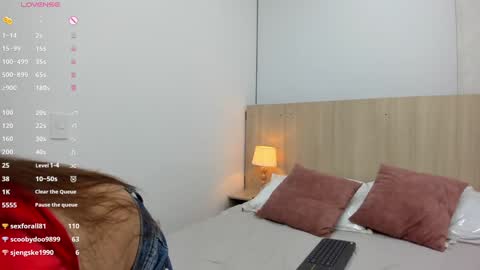   online show from December 15, 10:26 pm