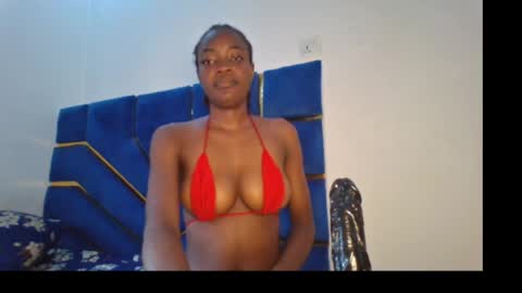 Snapshot of skinnyasssexyboobs chatting on March 25, 4:24 pm skinnyasssexyboobs online show from March 25, 4:24 pm