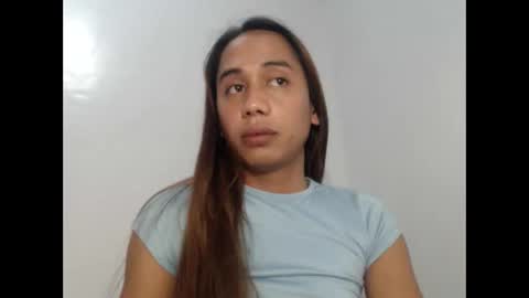 Snapshot of skinnybigcock_georgia chatting on May 17, 5:27 am skinnybigcock_georgia online show from May 17, 5:27 am