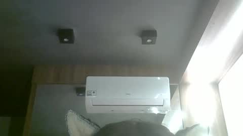 skinnykittencam online show from June 6, 4:50 am