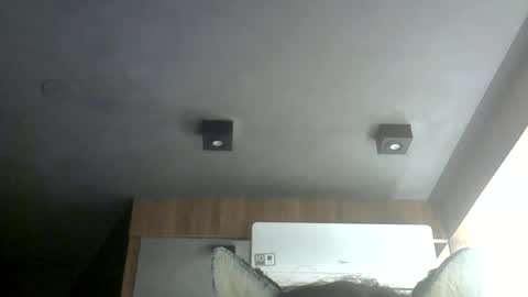 skinnykittencam online show from June 12, 11:20 am