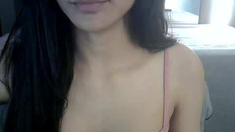 skinnykittencam online show from July 11, 12:46 am