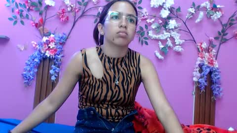 sofia online show from November 23, 7:30 am