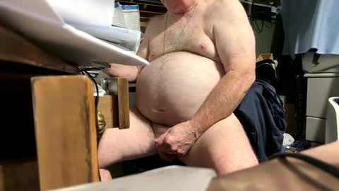 Snapshot of skipstar chatting on October 9, 5:44 pm Skipstar seneca cum online show from October 9, 5:44 pm