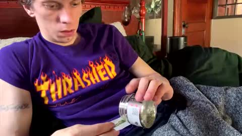 Skittles online show from March 14, 6:13 pm