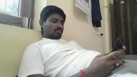 Indianslut1431 online show from April 6, 4:32 am