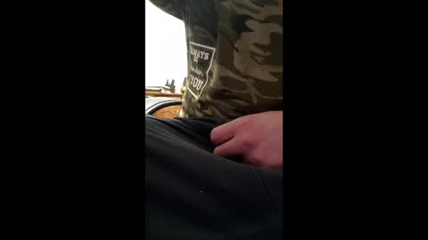 Snapshot of skorpioboy chatting on December 16, 12:59 am Pussy fan online show from December 16, 12:59 am