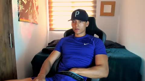 Liam Vokov online show from January 8, 4:00 pm