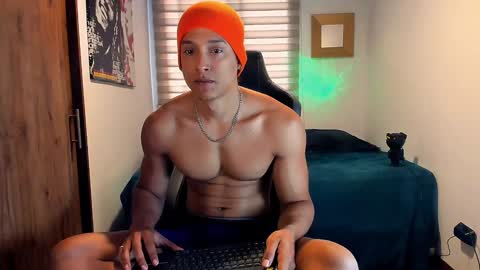 Liam Vokov online show from January 25, 1:30 pm