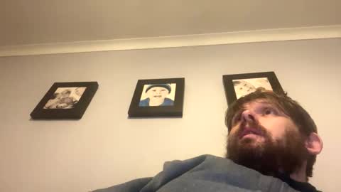 skuzzy25 online show from January 16, 3:43 am