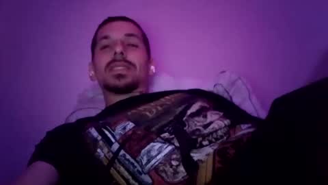 Snapshot of sky4987 chatting on December 15, 4:26 pm Sky online show from December 15, 4:26 pm