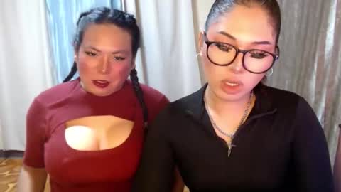    online show from October 22, 9:42 am
