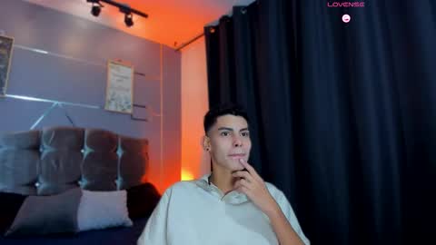 Daniel online show from October 27, 3:43 am