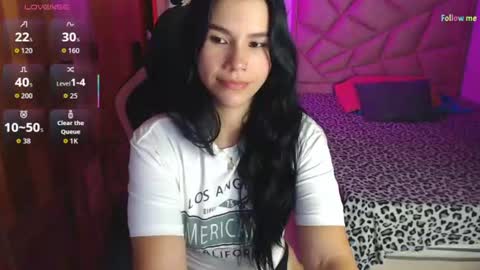 Snapshot of sky_lover_ chatting on June 28, 9:04 am Sky online show from June 28, 9:04 am