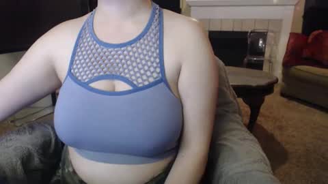 SKYLE   online show from November 10, 5:28 am