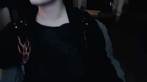 SKYLE   online show from December 19, 10:44 am