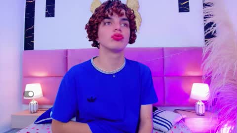 Angel online show from January 7, 7:38 pm