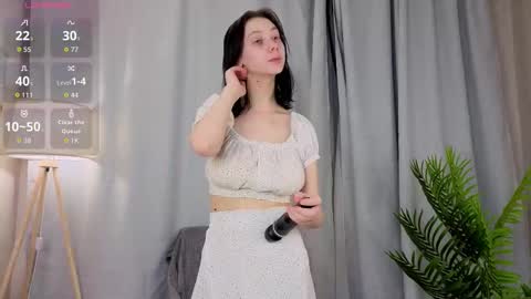 Melissa online show from March 27, 4:07 pm