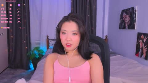 Snapshot of skyglow_ chatting on November 10, 5:56 pm skyglow_ online show from November 10, 5:56 pm