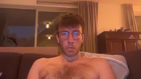 Snapshot of skyisthelimit1995 chatting on June 11, 8:51 pm skyisthelimit1995 online show from June 11, 8:51 pm
