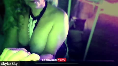 Skylar Sky online show from June 18, 10:30 am