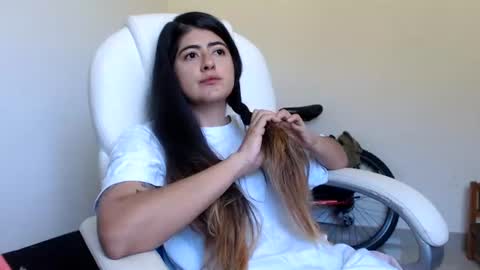 Snapshot of skyler1195 chatting on July 21, 7:16 pm Skyler online show from July 21, 7:16 pm