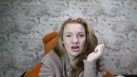 Skyler online show from October 14, 2:40 pm