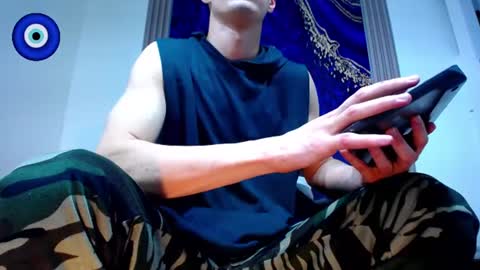 Snapshot of skyler_wild chatting on June 13, 1:36 am Skyler online show from June 13, 1:36 am
