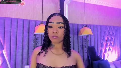 skylerbloom online show from June 1, 7:48 pm