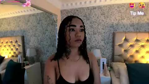 skylerbloom online show from July 29, 8:40 pm