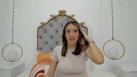 Snapshot of skylerwhite02 chatting on July 25, 3:48 am Skyler online show from July 25, 3:48 am
