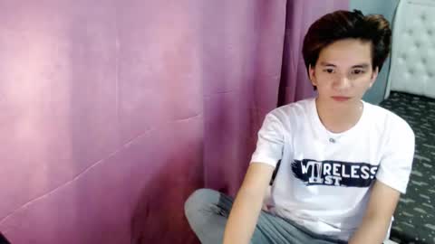 skyler online show from April 2, 1:09 pm