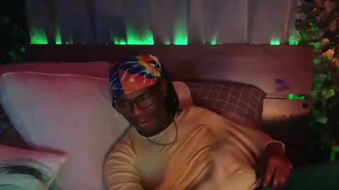 skyonetoo3 online show from February 27, 5:13 am